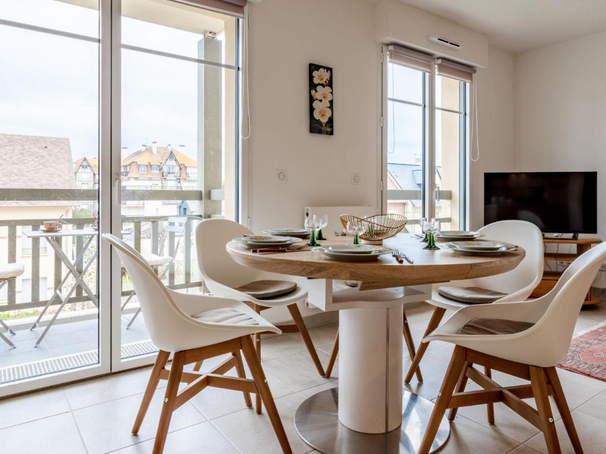 Apartment Les Arts-1 By Interhome Deauville Exterior photo